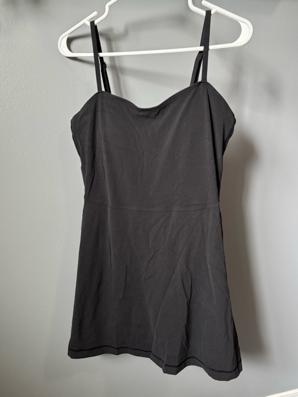 Aritzia Tna BUTTER Toss Sweetheart
Sports Dress